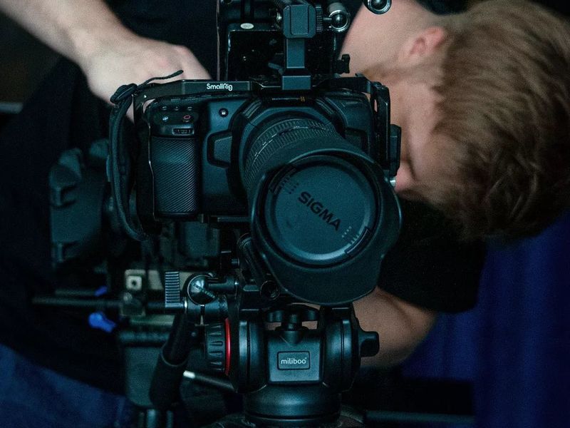 Tripod Purchasing Guide for Live Streaming: How to Choose Professional and Stable Equipment