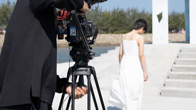 Tripods: Definitions, Core Functions, and Professional Choic