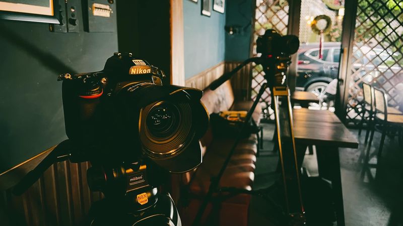 How to Choose the Right Video Tripod: A Guide with MILIBOO M